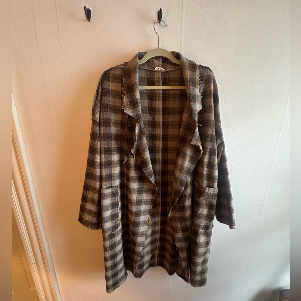 Unique Plaid Overcoat/Shirt